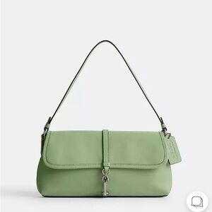 Coach Hamptons Shoulder Bag in Pistachio